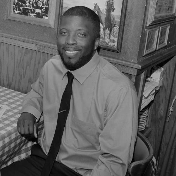 Meet your Posher, James - Picture 1 of 1